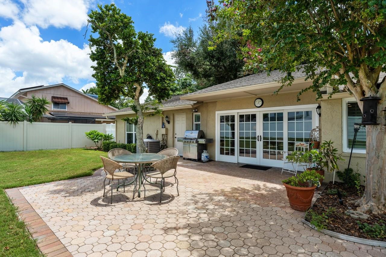 3303 EL AMADOR CT