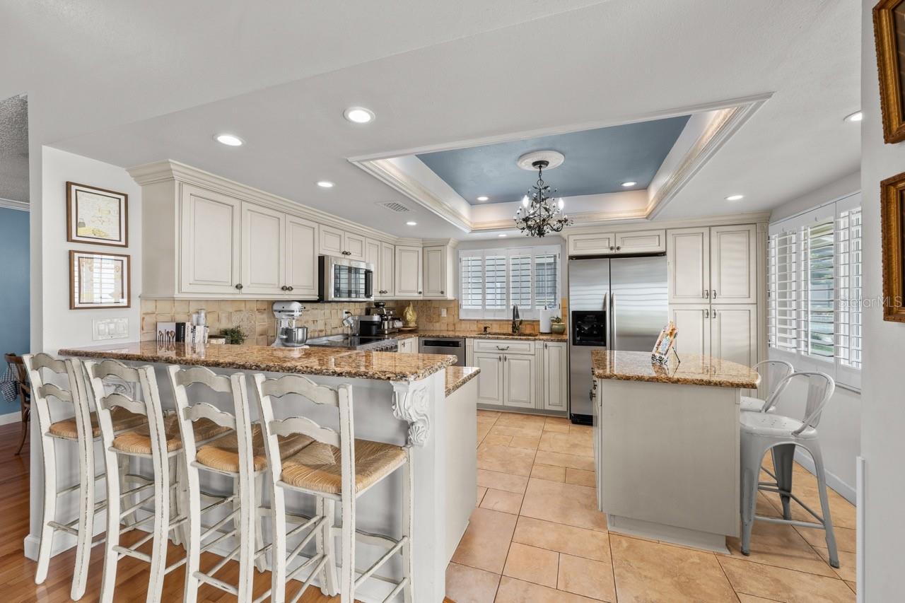 3303 EL AMADOR CT