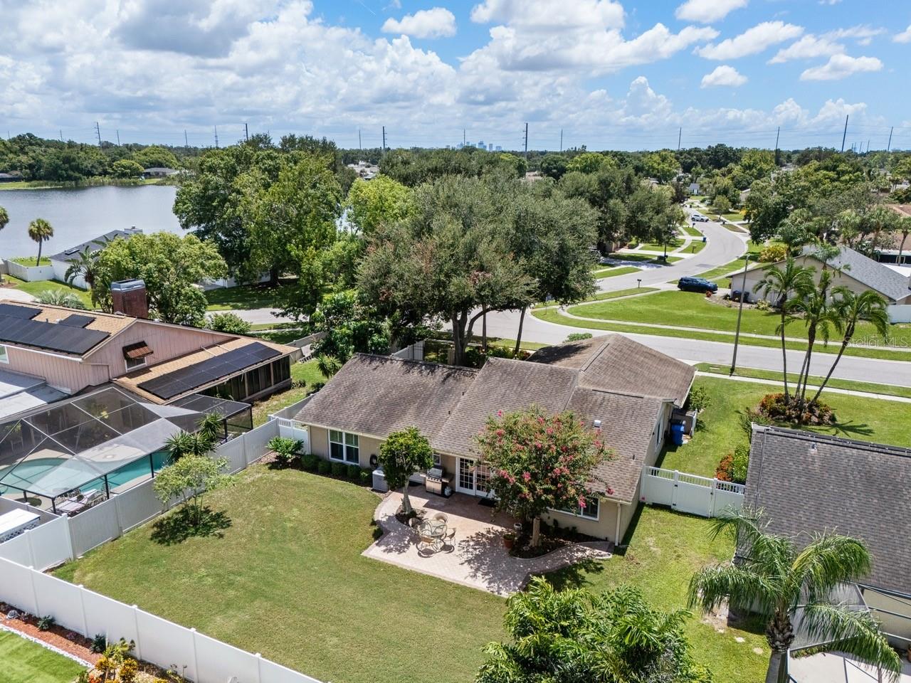 3303 EL AMADOR CT