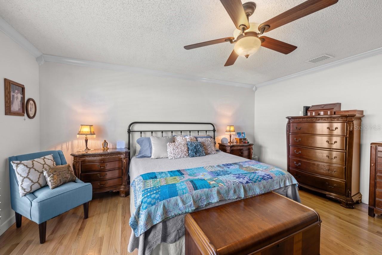 3303 EL AMADOR CT