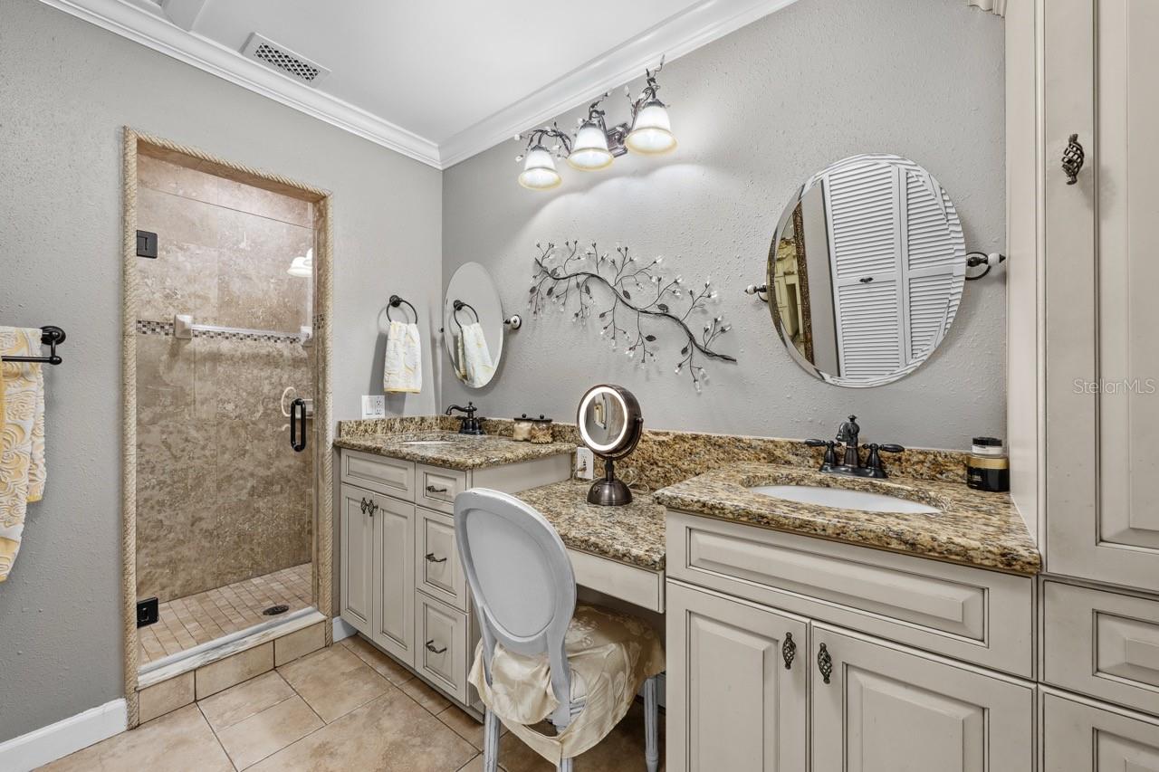 3303 EL AMADOR CT