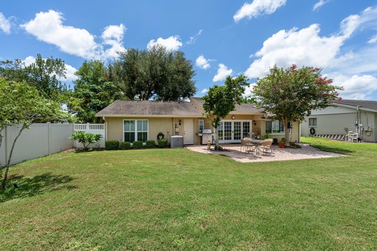 3303 EL AMADOR CT