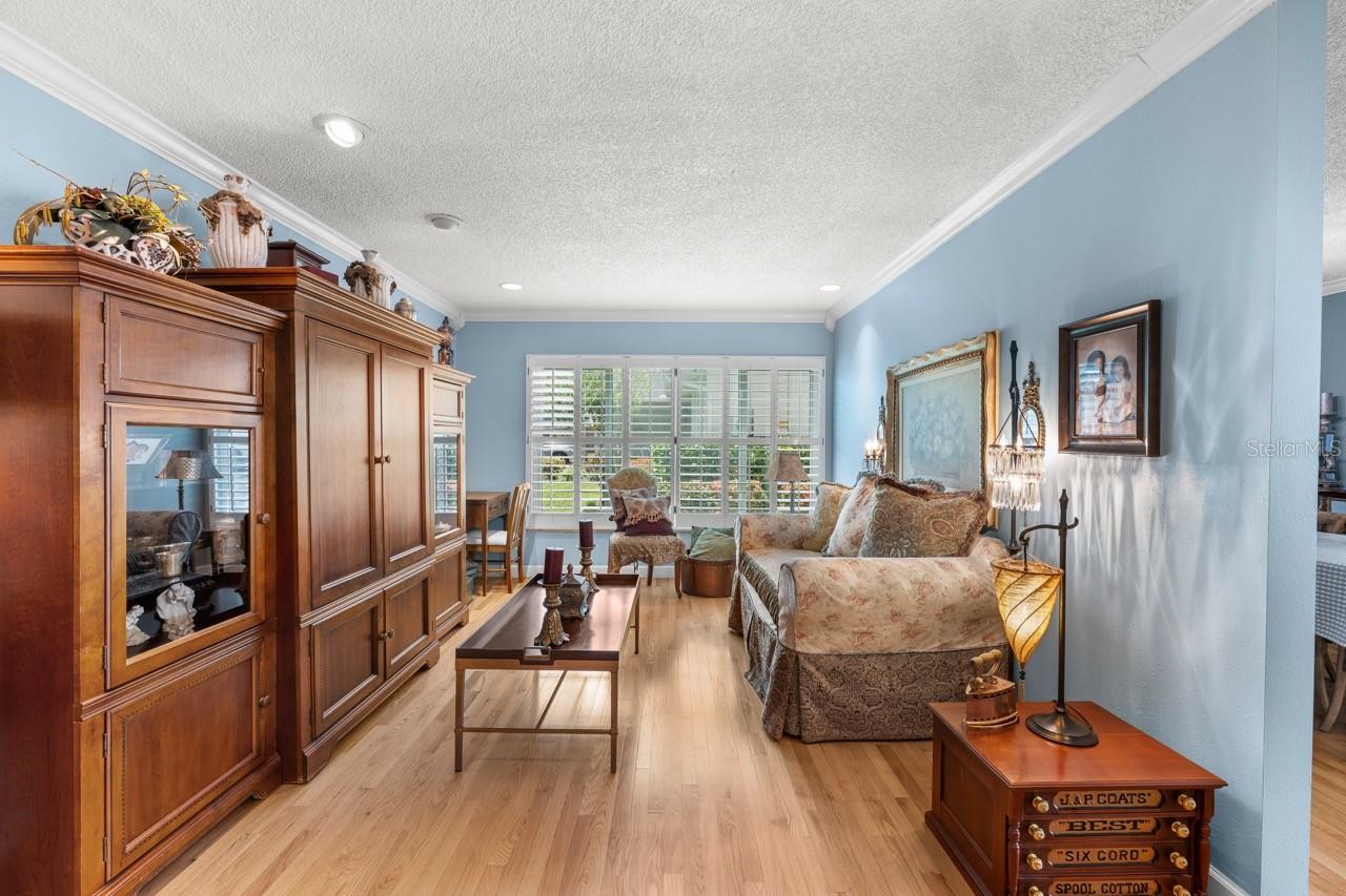 3303 EL AMADOR CT