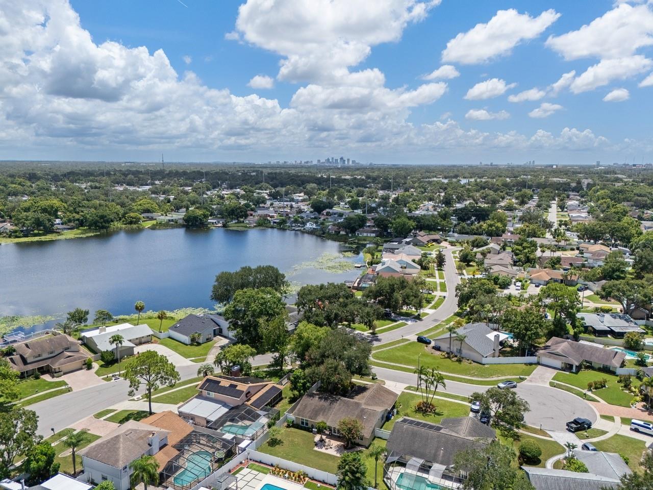 3303 EL AMADOR CT