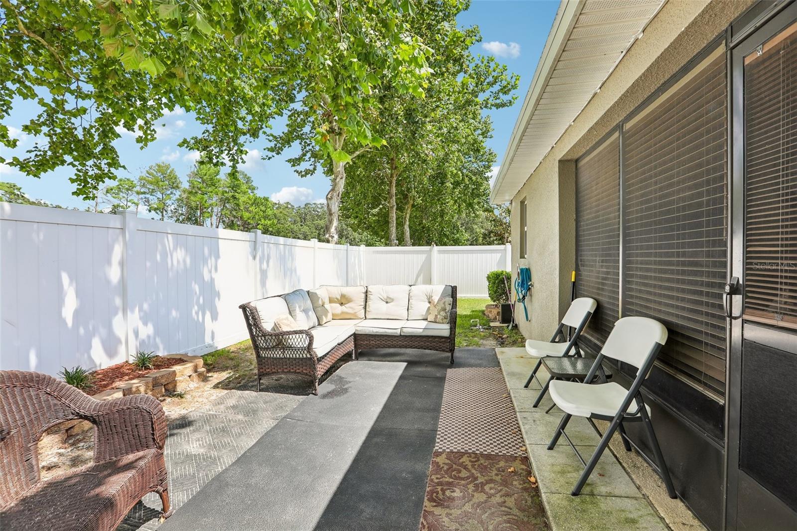 16214 VINE CLIFF AVE