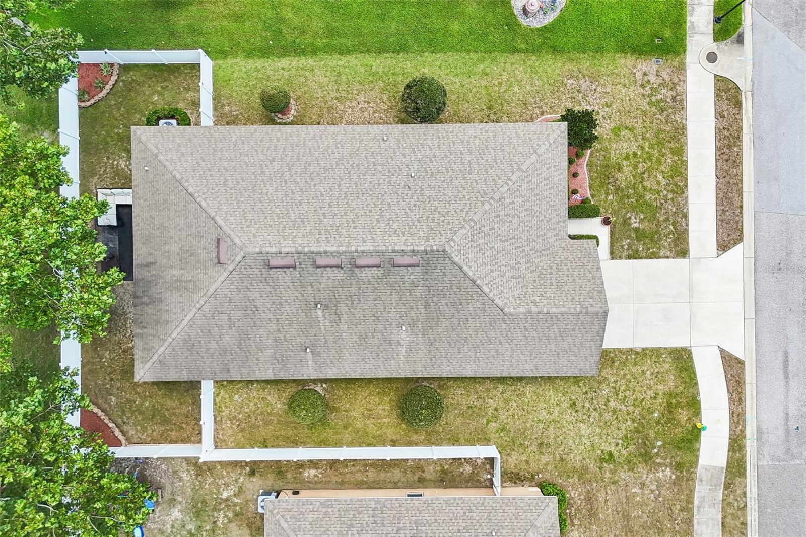 16214 VINE CLIFF AVE