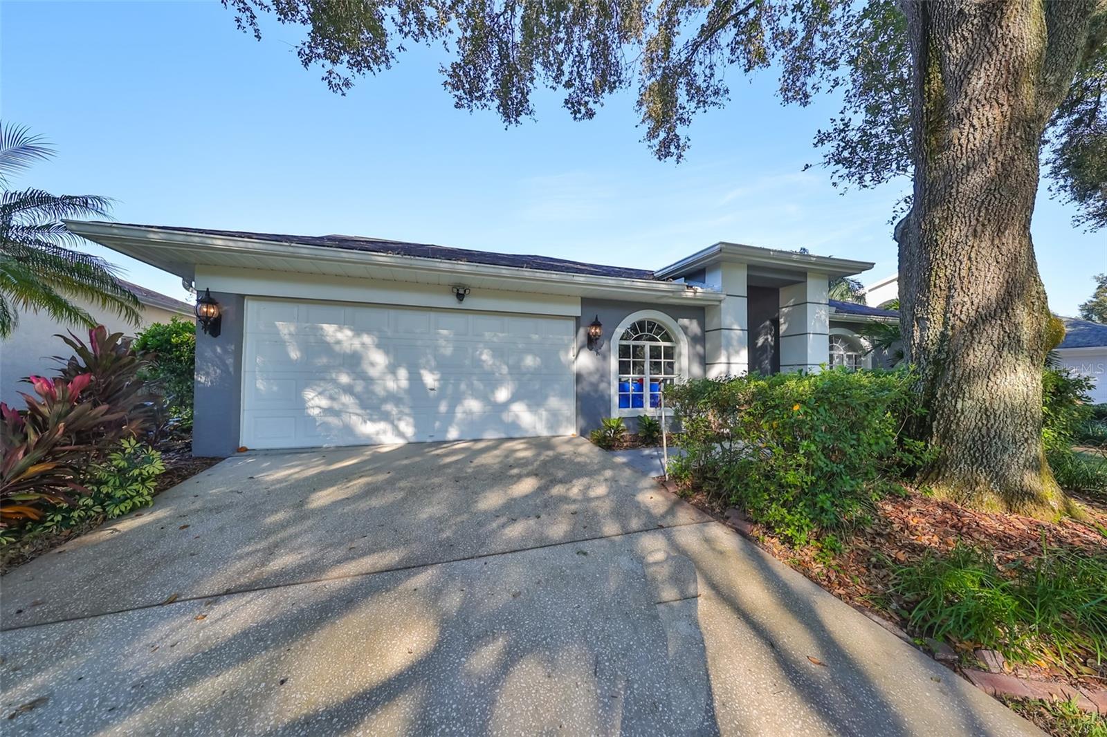 9309 HAMPSHIRE PARK DR