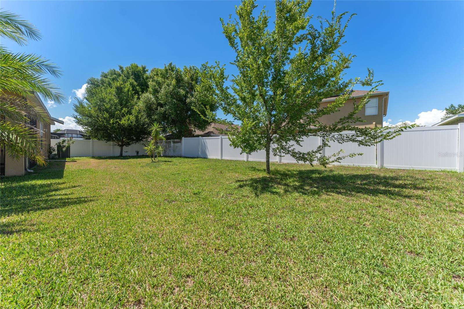 2637 YUKON CLIFF DR