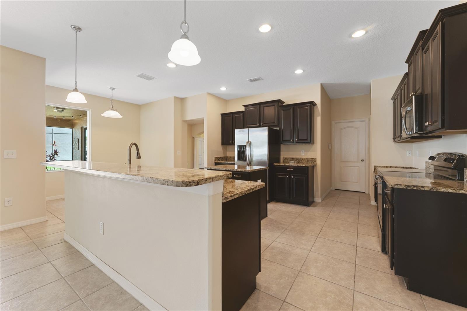 2637 YUKON CLIFF DR