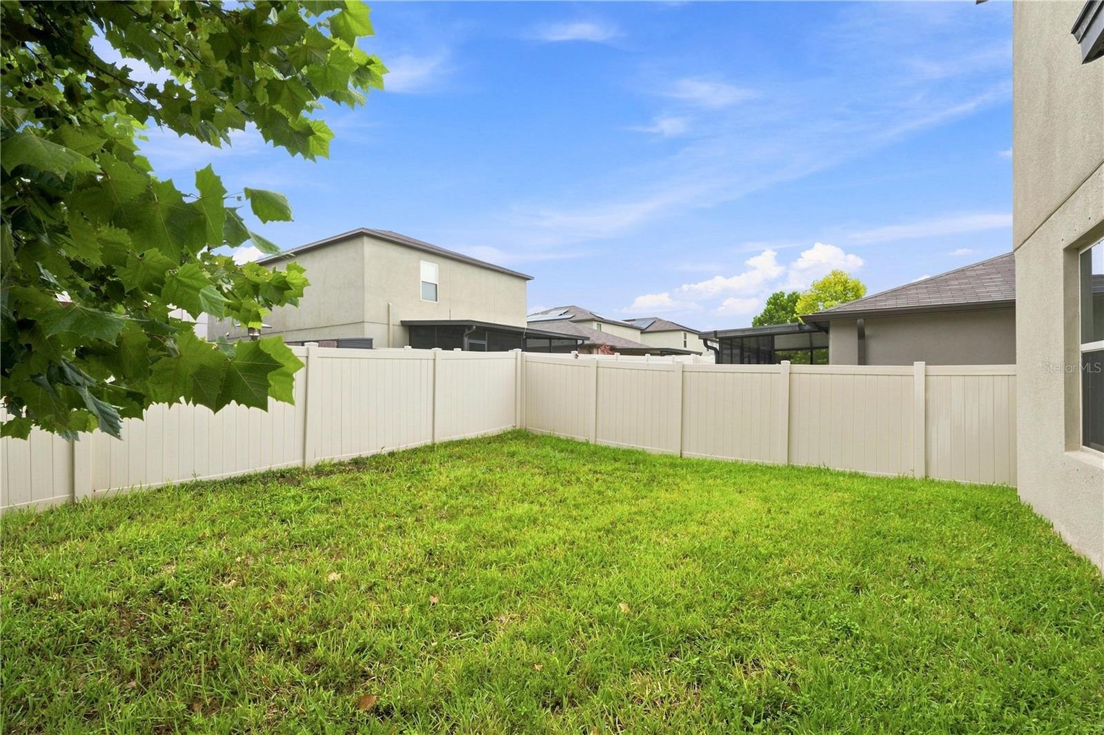 10202 HAPPY HEART AVE
