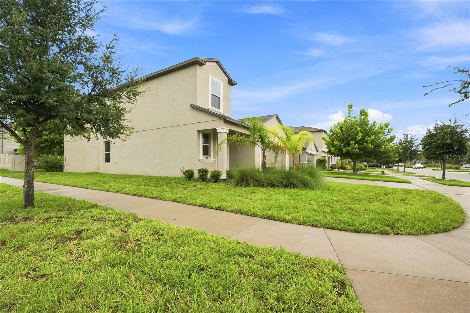 10202 HAPPY HEART AVE