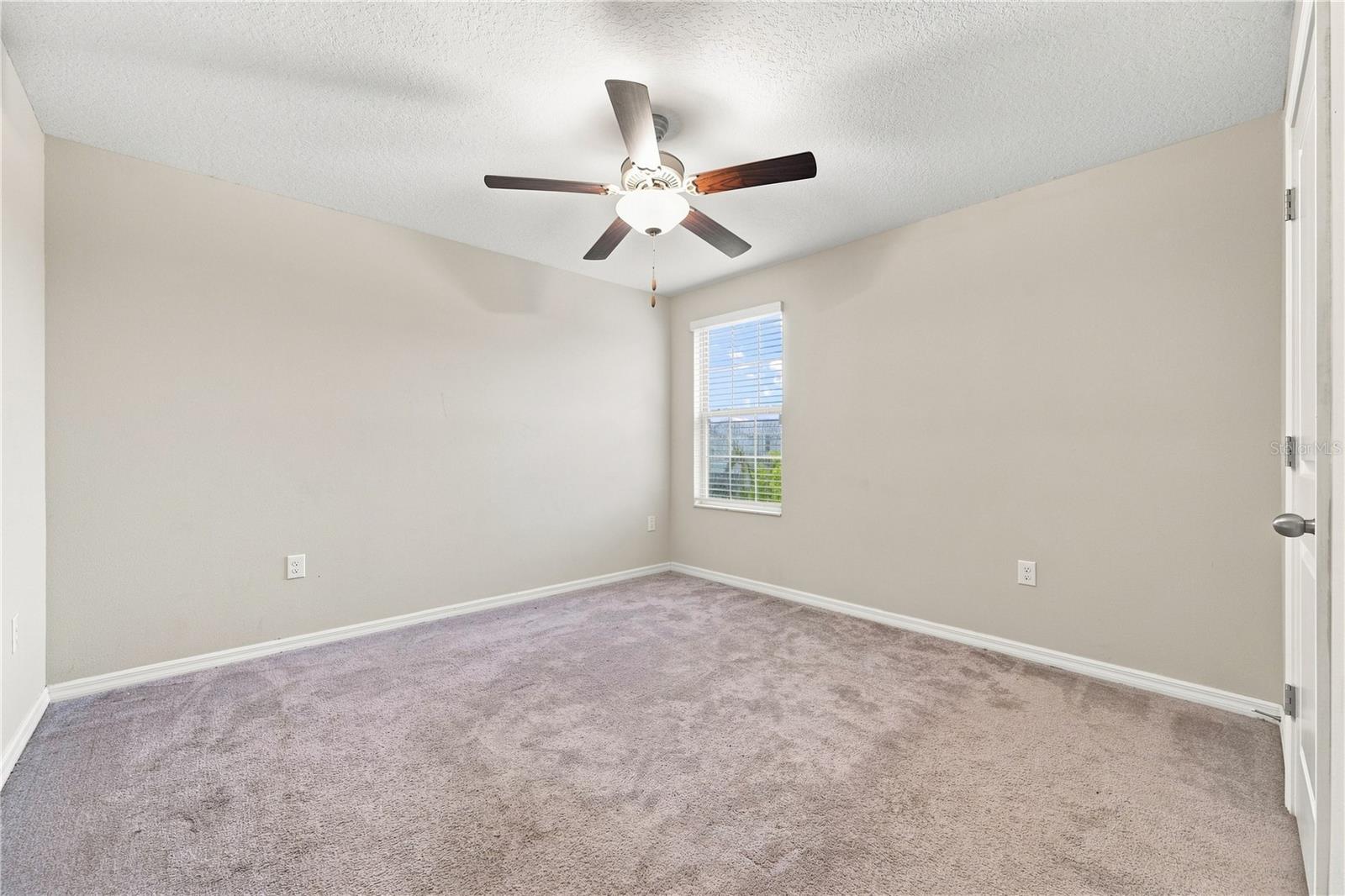 10202 HAPPY HEART AVE
