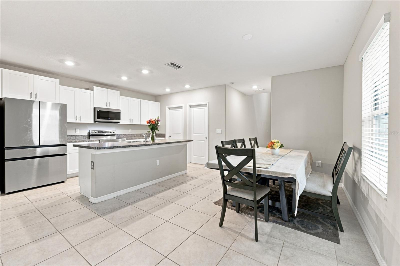 10202 HAPPY HEART AVE
