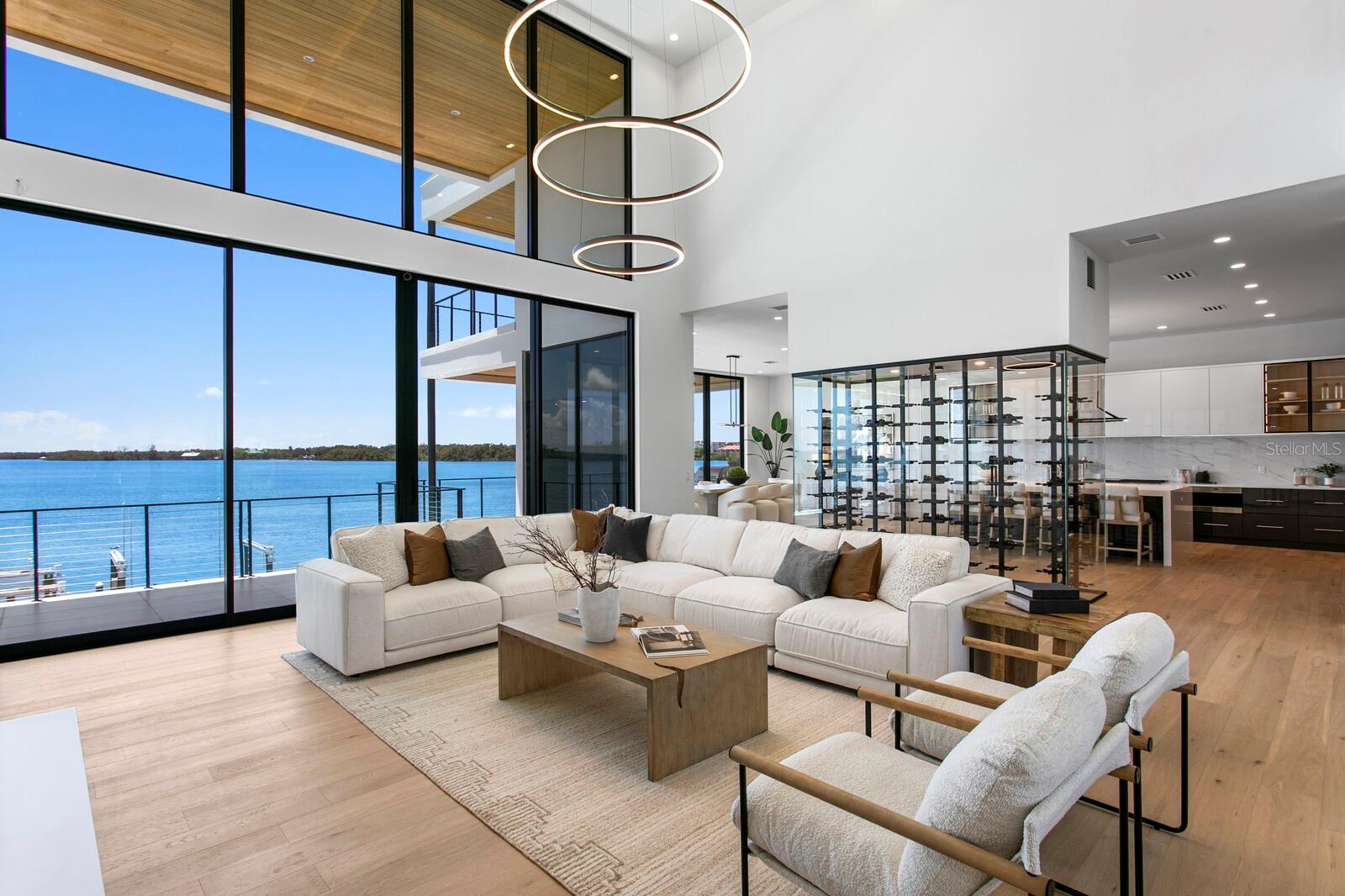 114 SANDS POINT DR