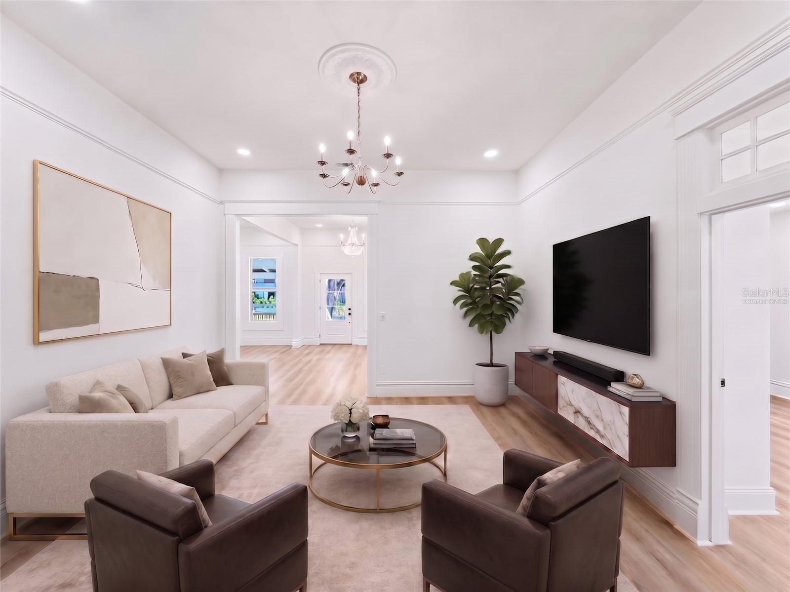 317 W FRANCES AVE