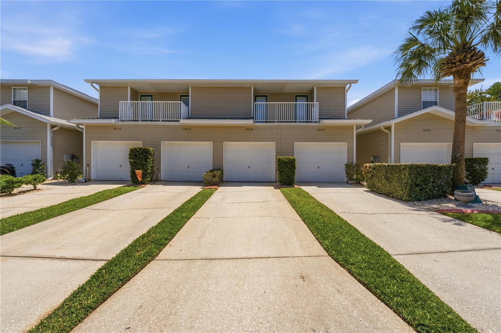 22128 LITTLE LAGOON CT