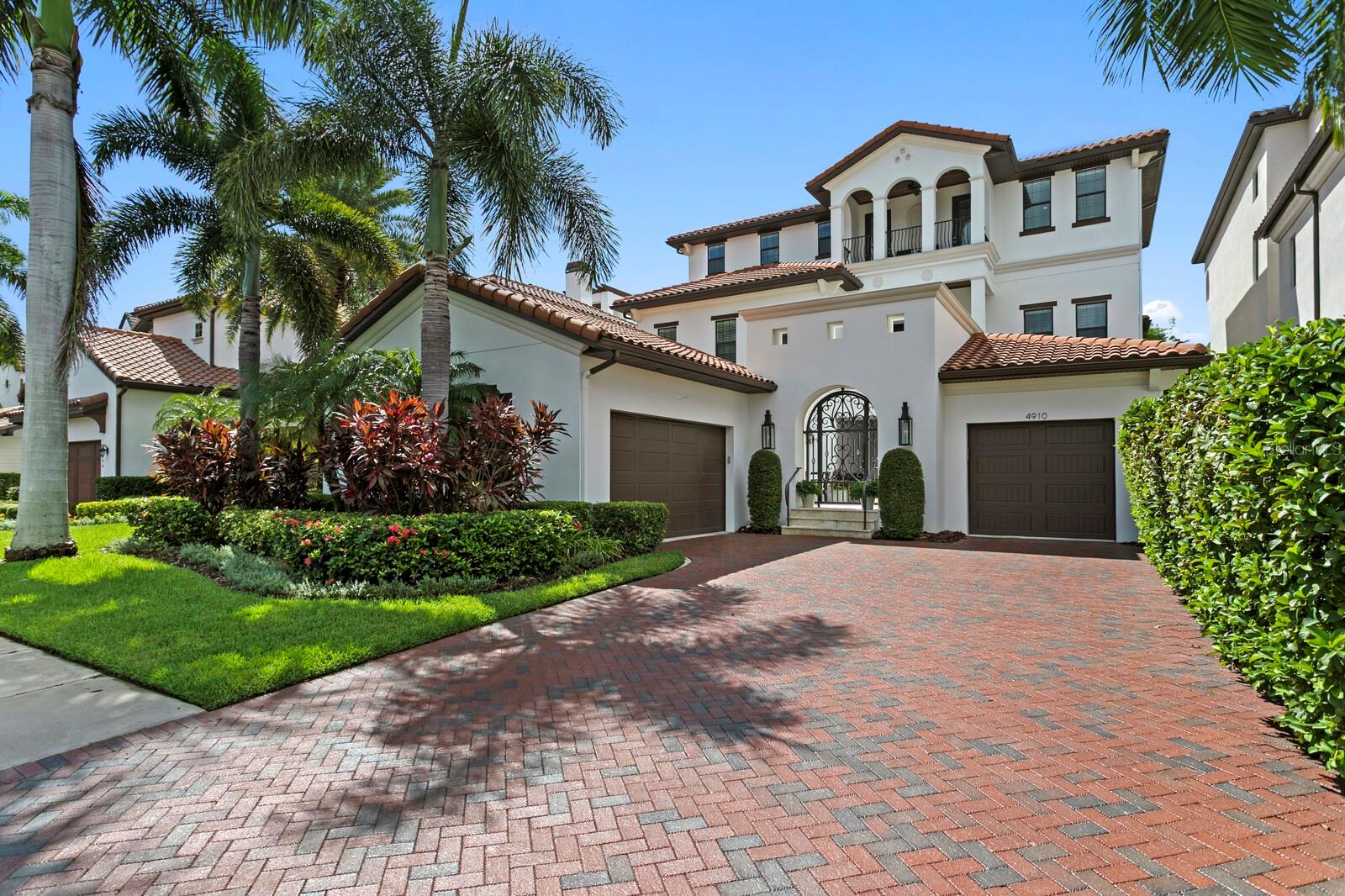 4910 CARRANZA CT