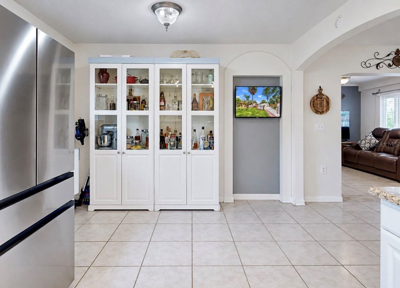 11004 RIVERVIEW DR