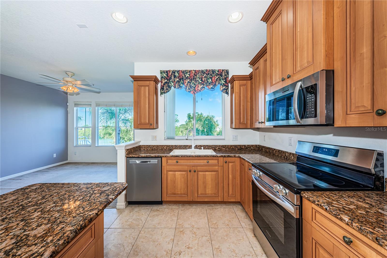 4324 SPINNAKER COVE LN