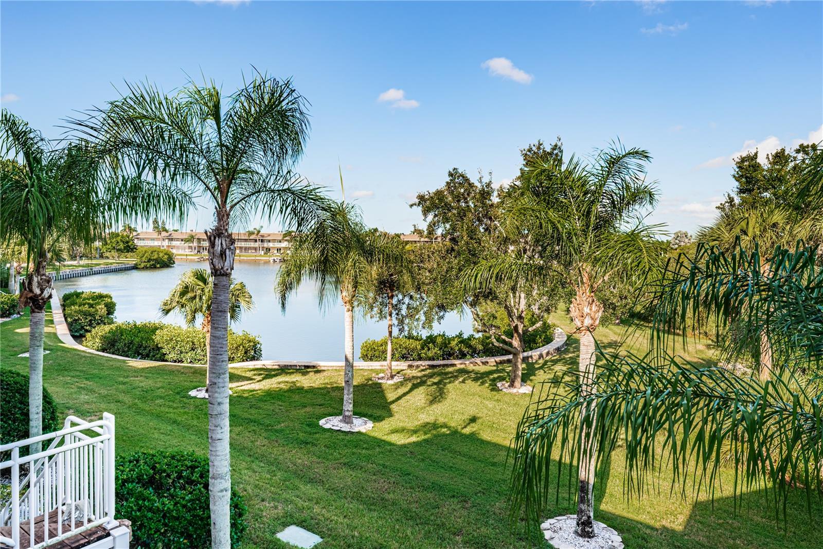 4324 SPINNAKER COVE LN