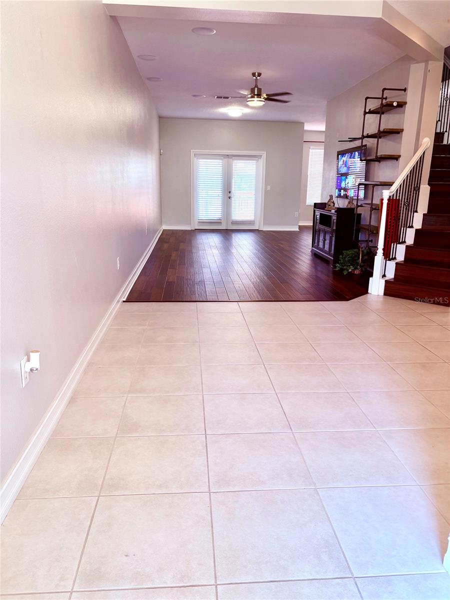 10432 LA MIRAGE CT