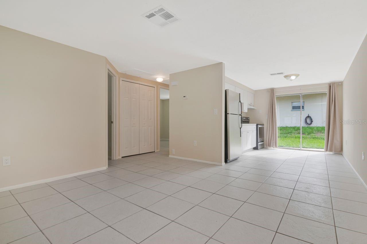 5374/5376 SCHOOL RD
