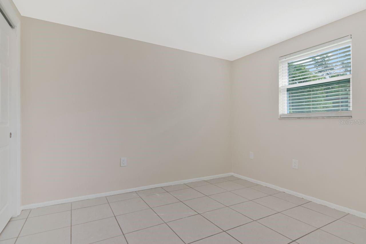 5374/5376 SCHOOL RD
