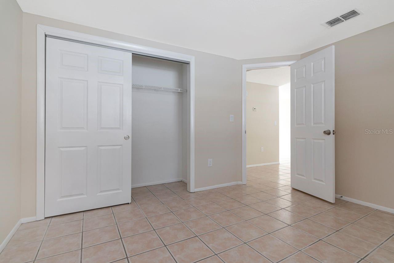 5374/5376 SCHOOL RD