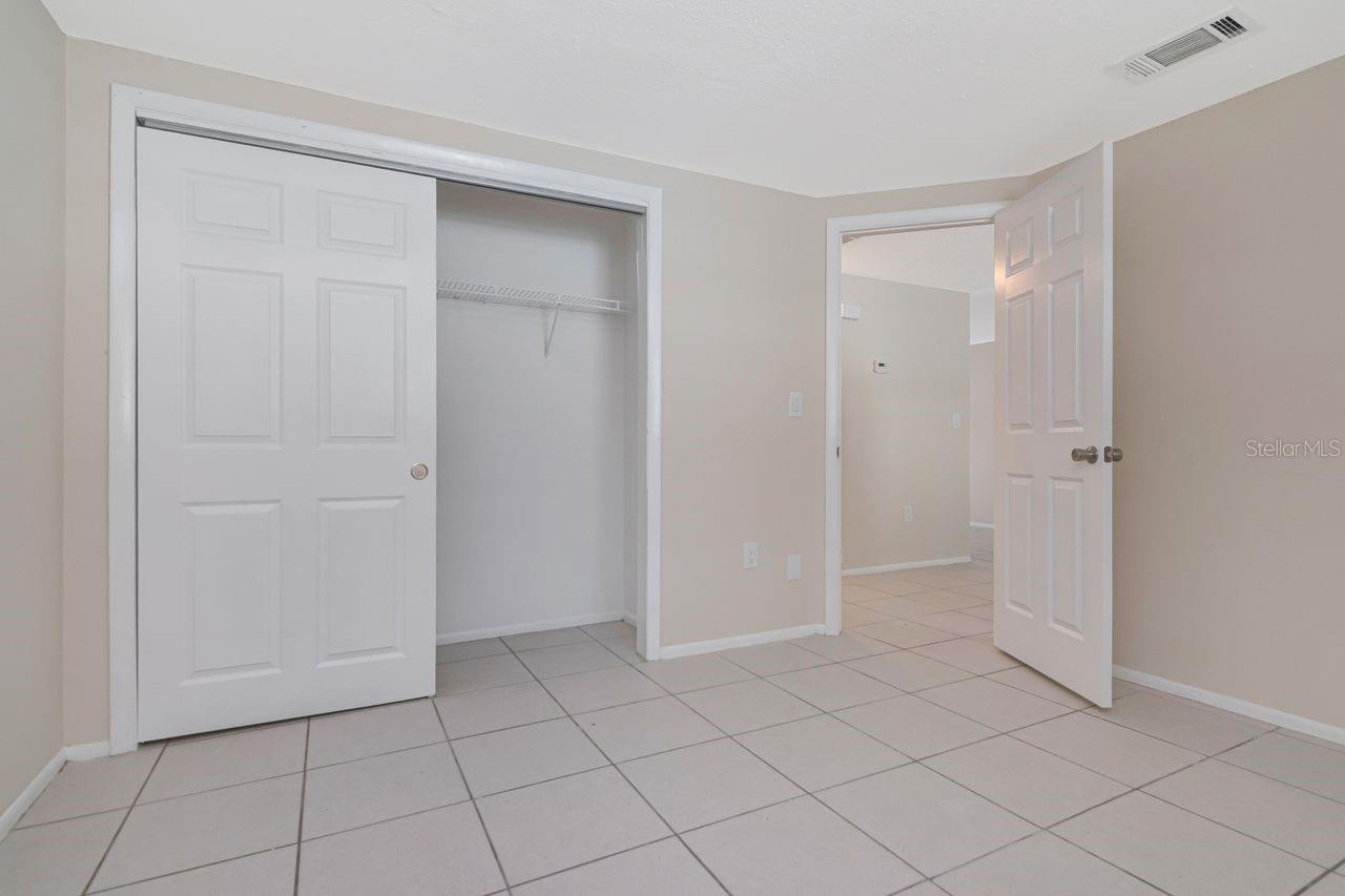 5374/5376 SCHOOL RD