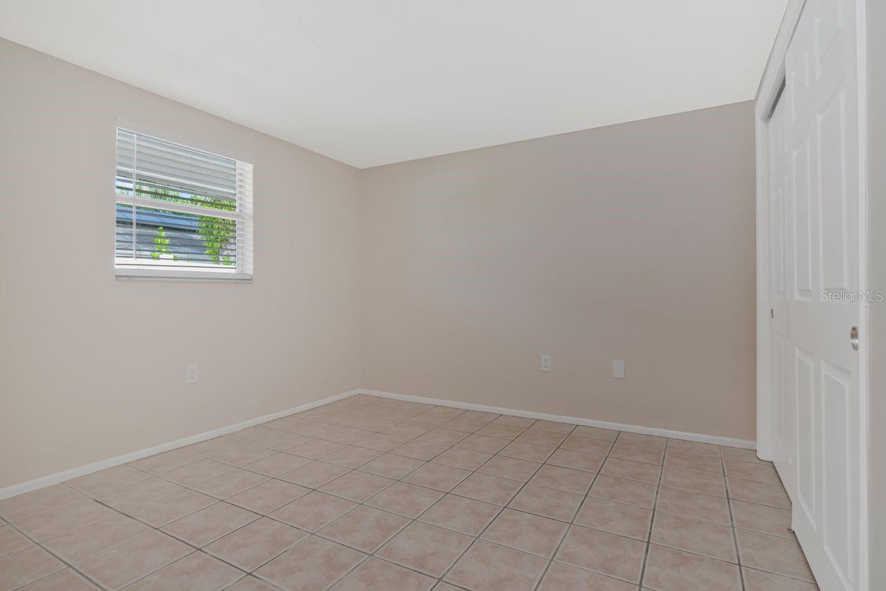 5374/5376 SCHOOL RD