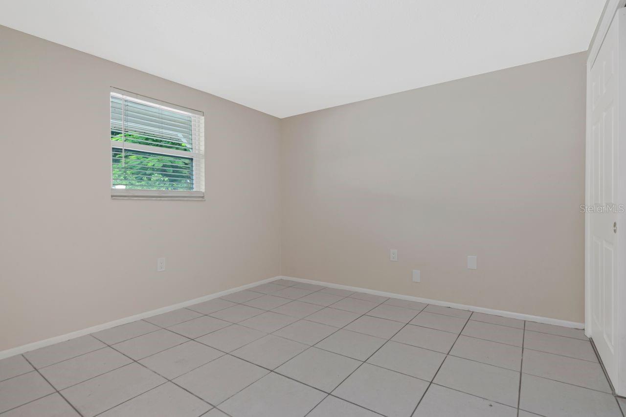 5374/5376 SCHOOL RD