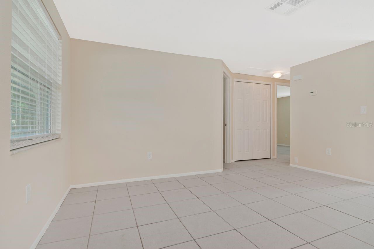 5374/5376 SCHOOL RD