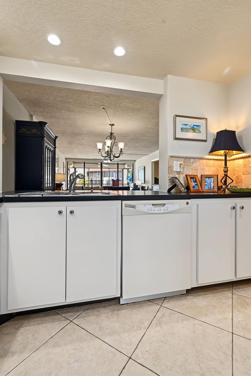 17580 GULF BLVD #307