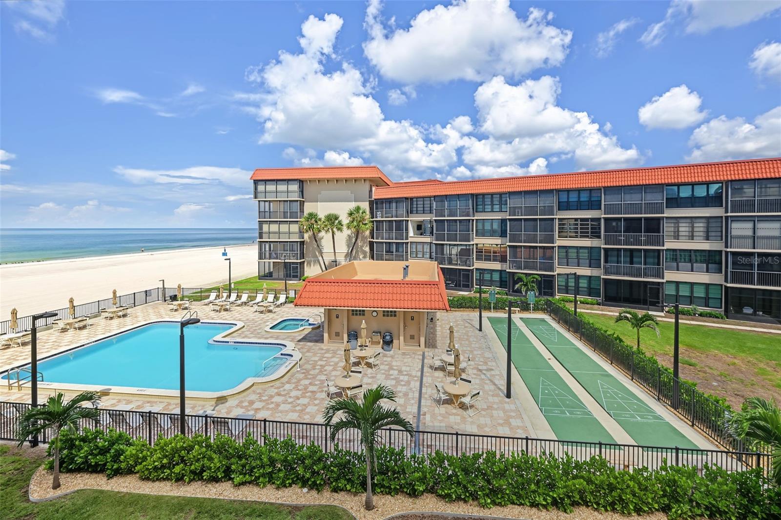 17580 GULF BLVD #307