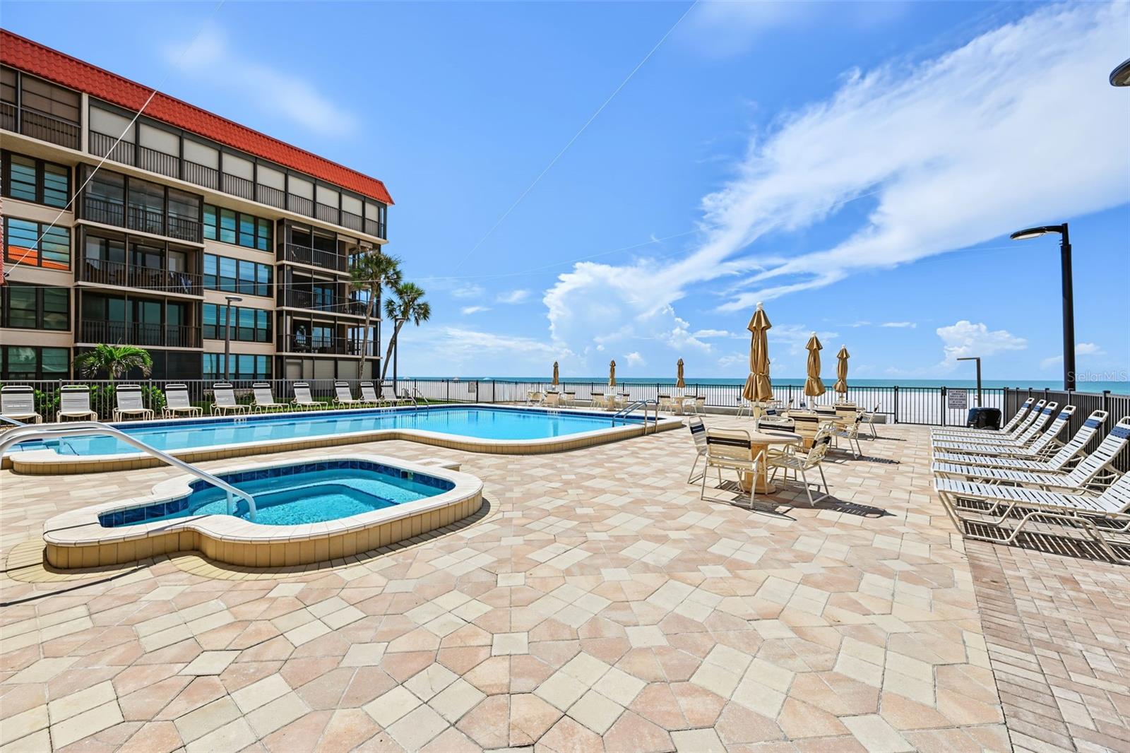 17580 GULF BLVD #307
