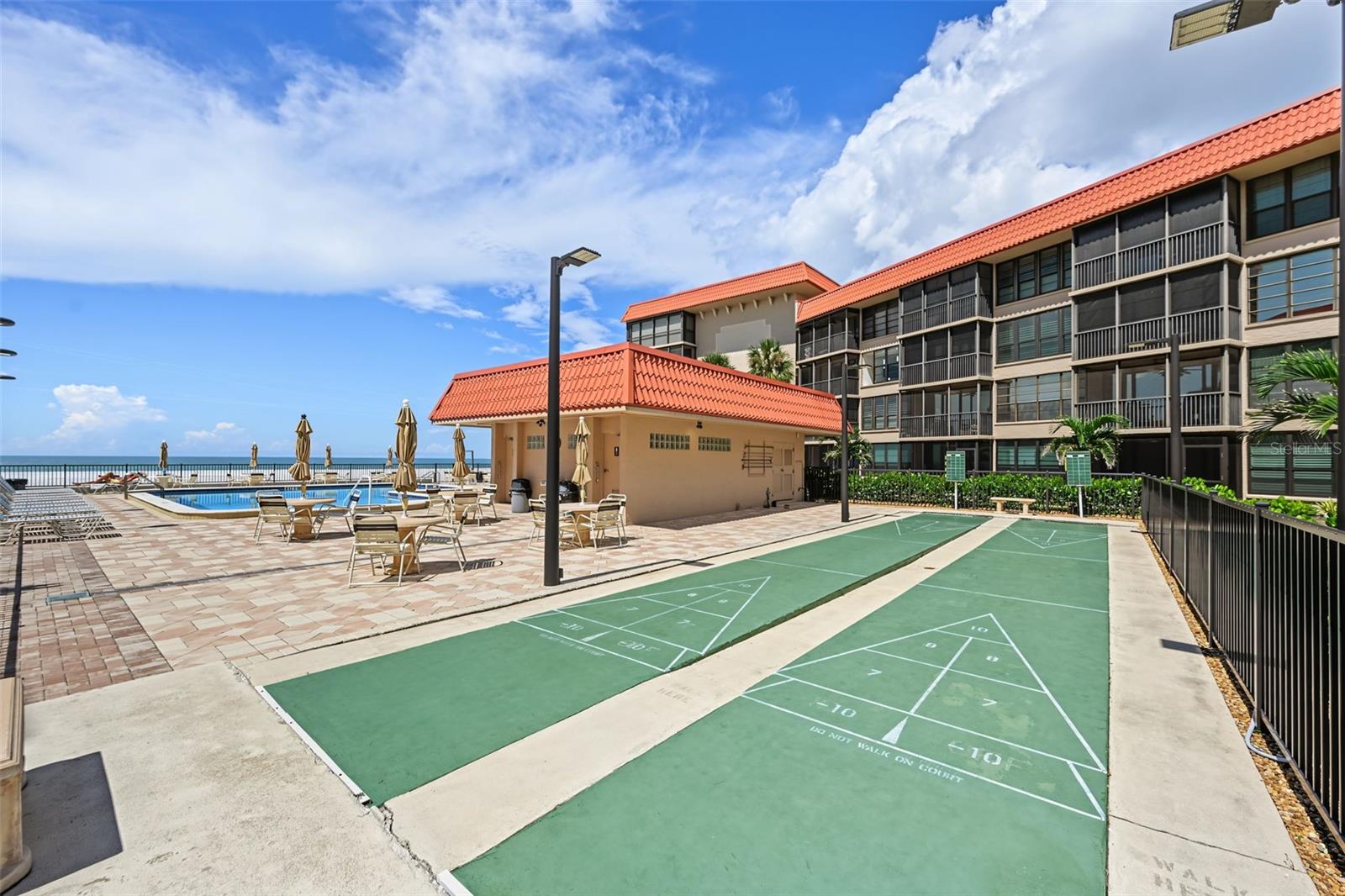 17580 GULF BLVD #307