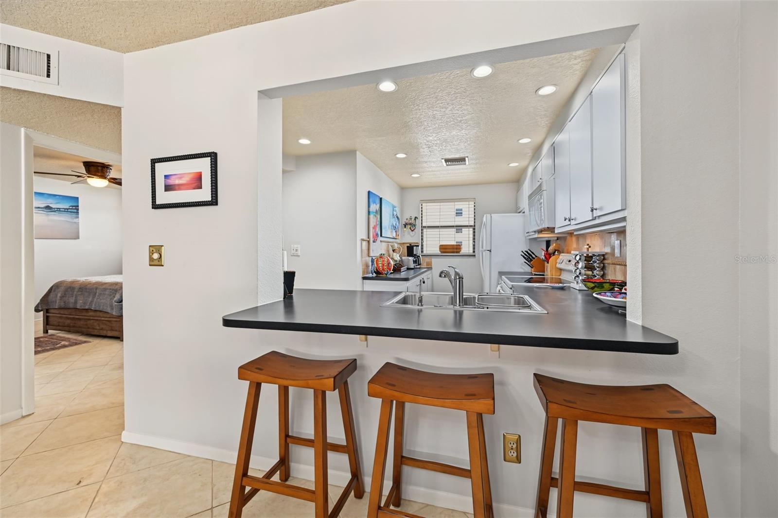 17580 GULF BLVD #307