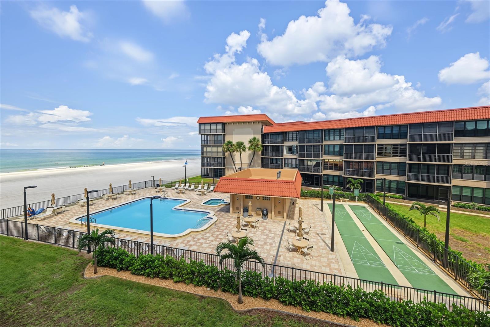 17580 GULF BLVD #307