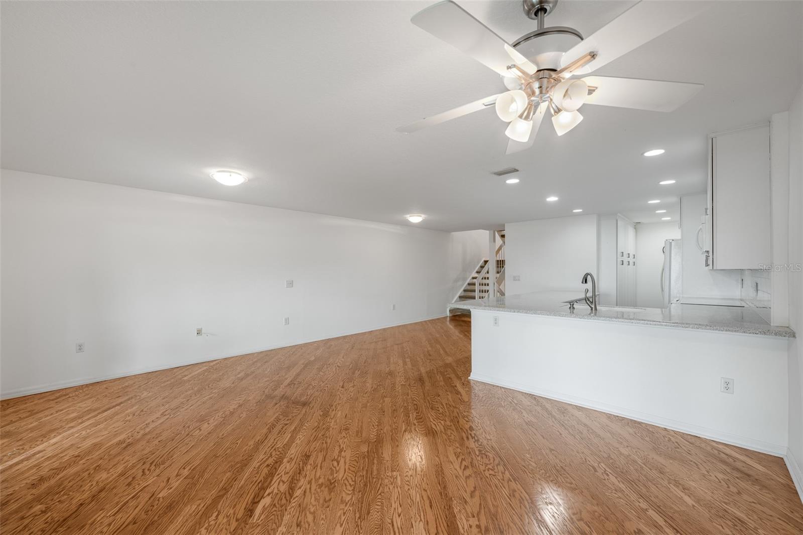 716 S BREVARD AVE