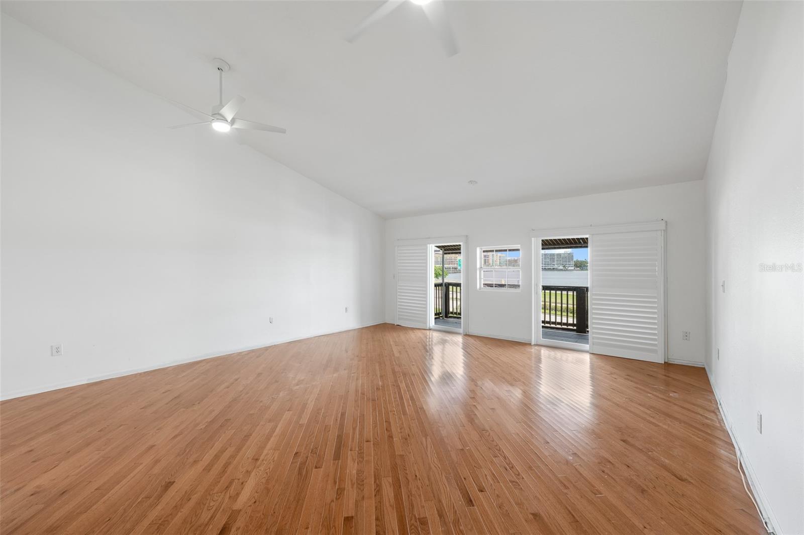 716 S BREVARD AVE