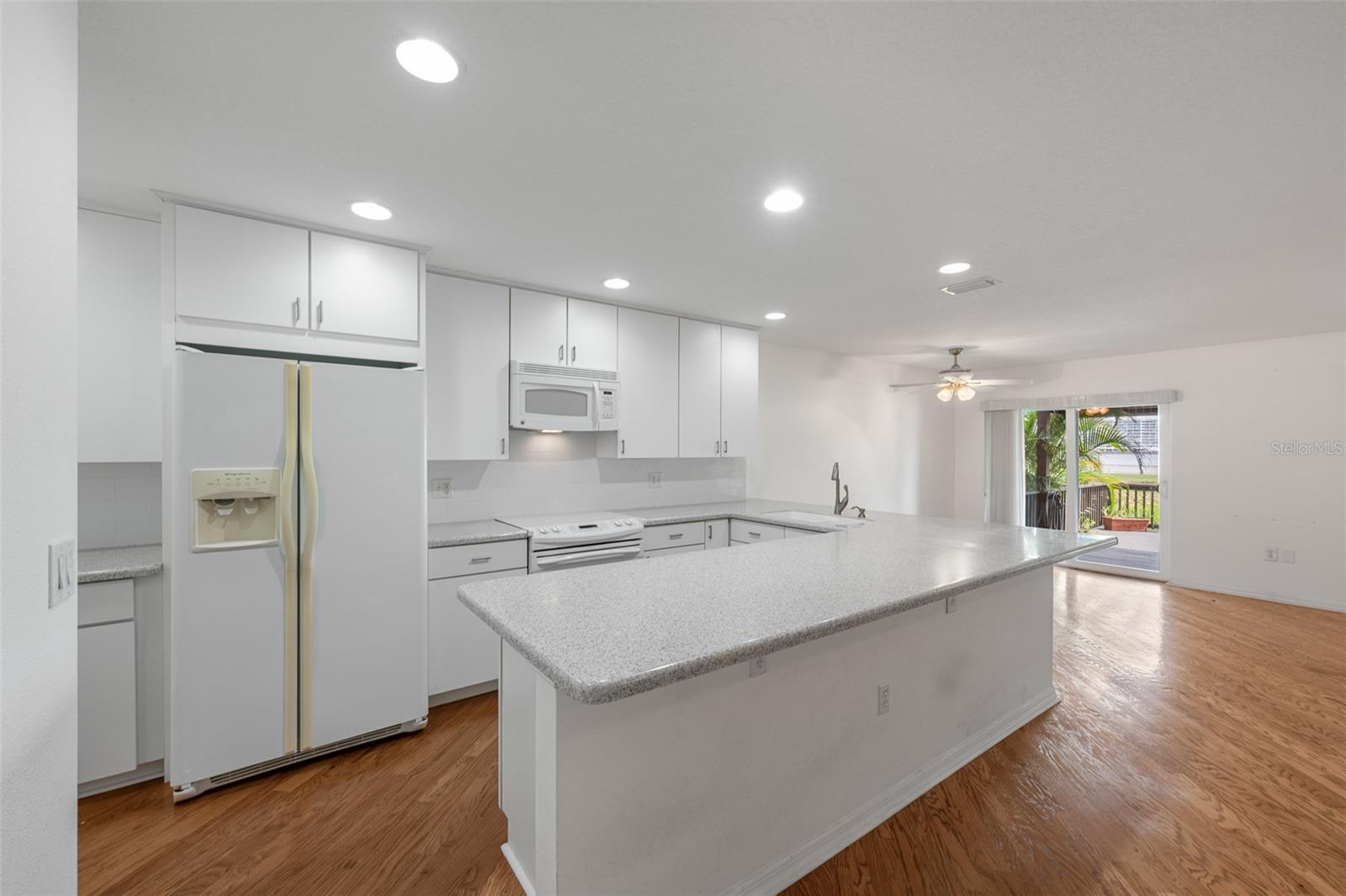 716 S BREVARD AVE