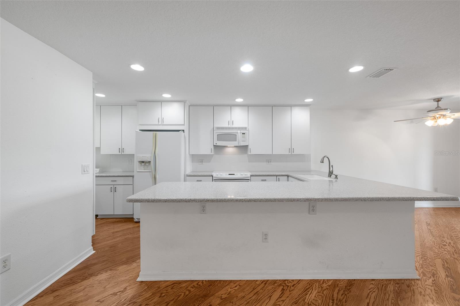 716 S BREVARD AVE