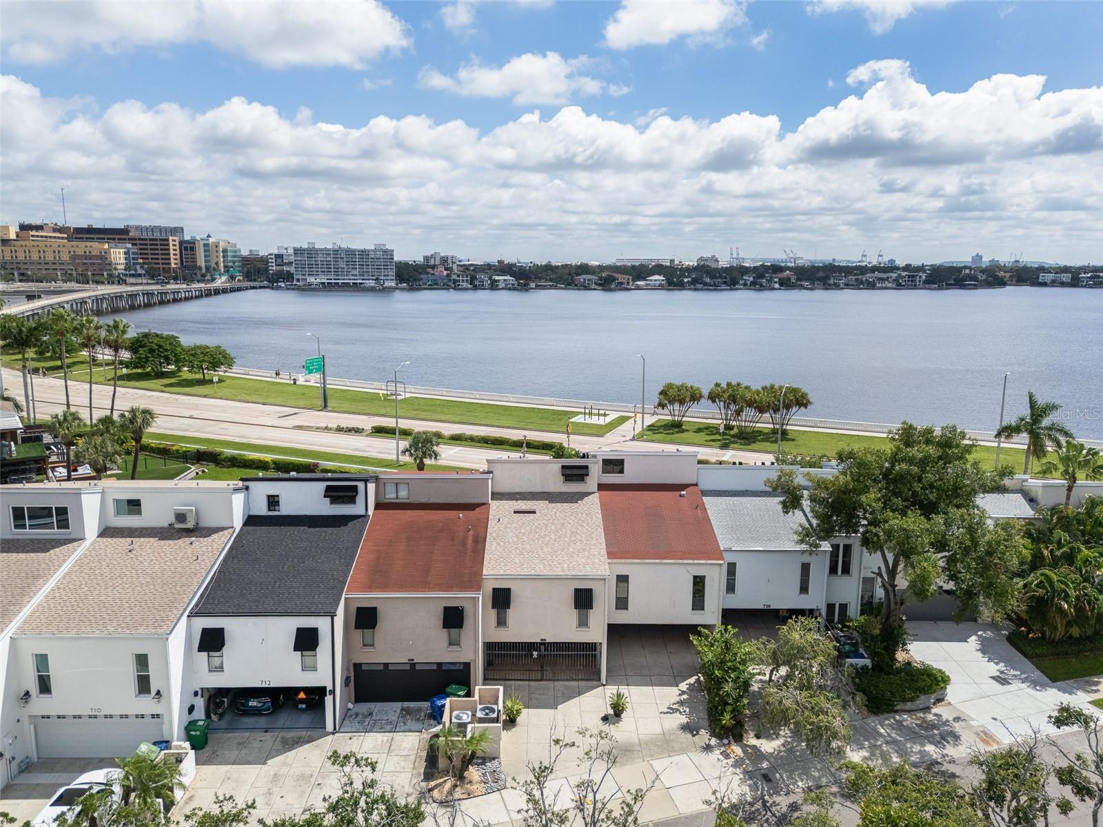 716 S BREVARD AVE