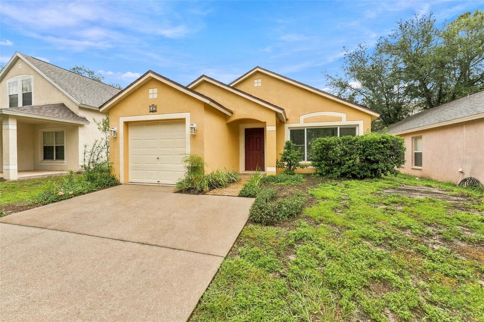 609 CAPE COD CIR