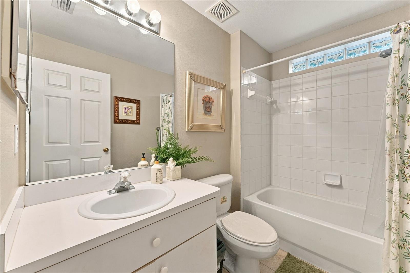 609 CAPE COD CIR