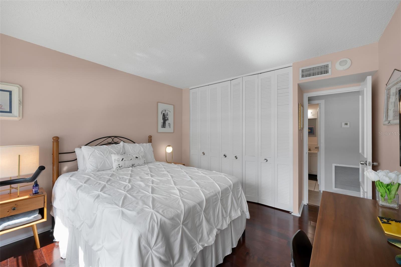 2401 BAYSHORE BLVD #203