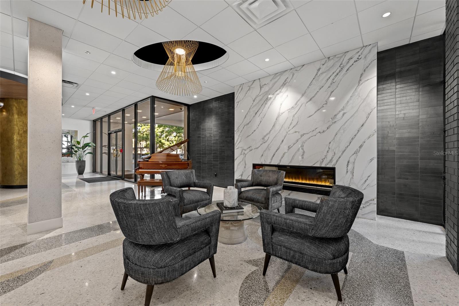 2401 BAYSHORE BLVD #203