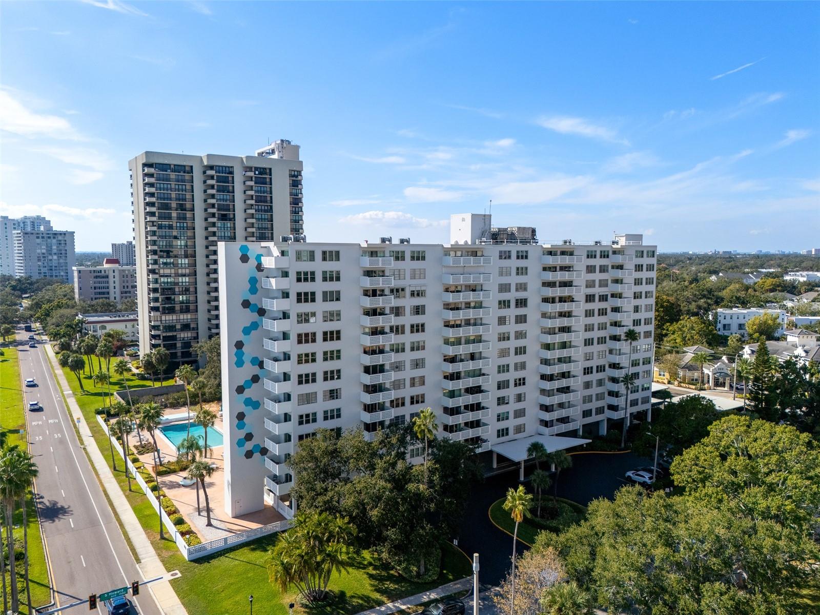 2401 BAYSHORE BLVD #203
