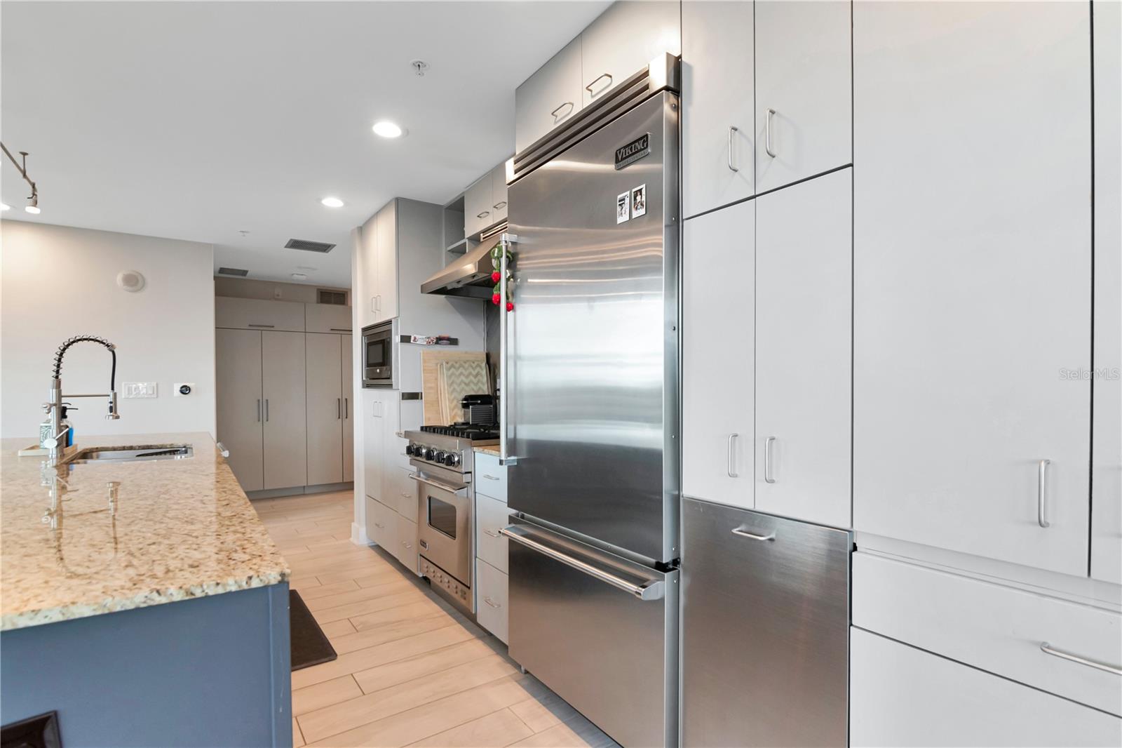 1120 E KENNEDY BLVD #419