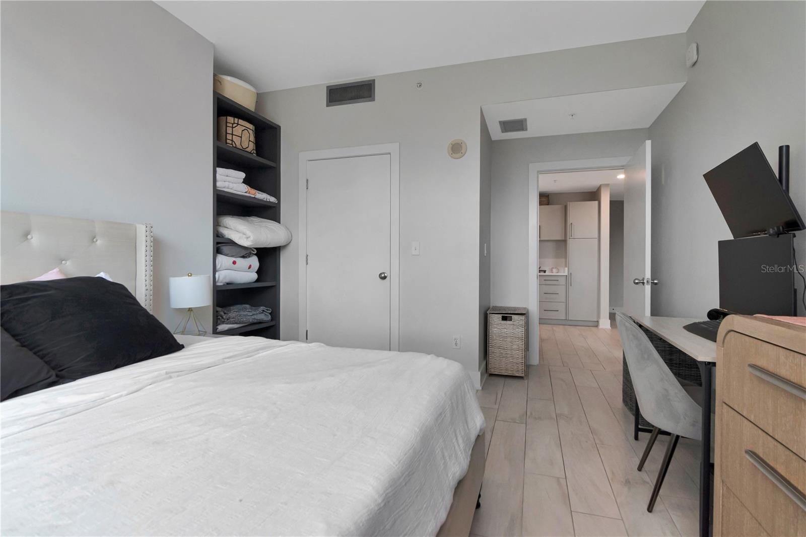 1120 E KENNEDY BLVD #419